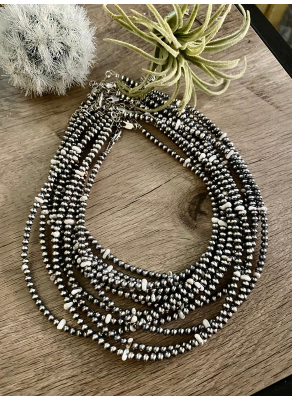 PF 14in Navajo Pearl with White Buffaloe Necklace
