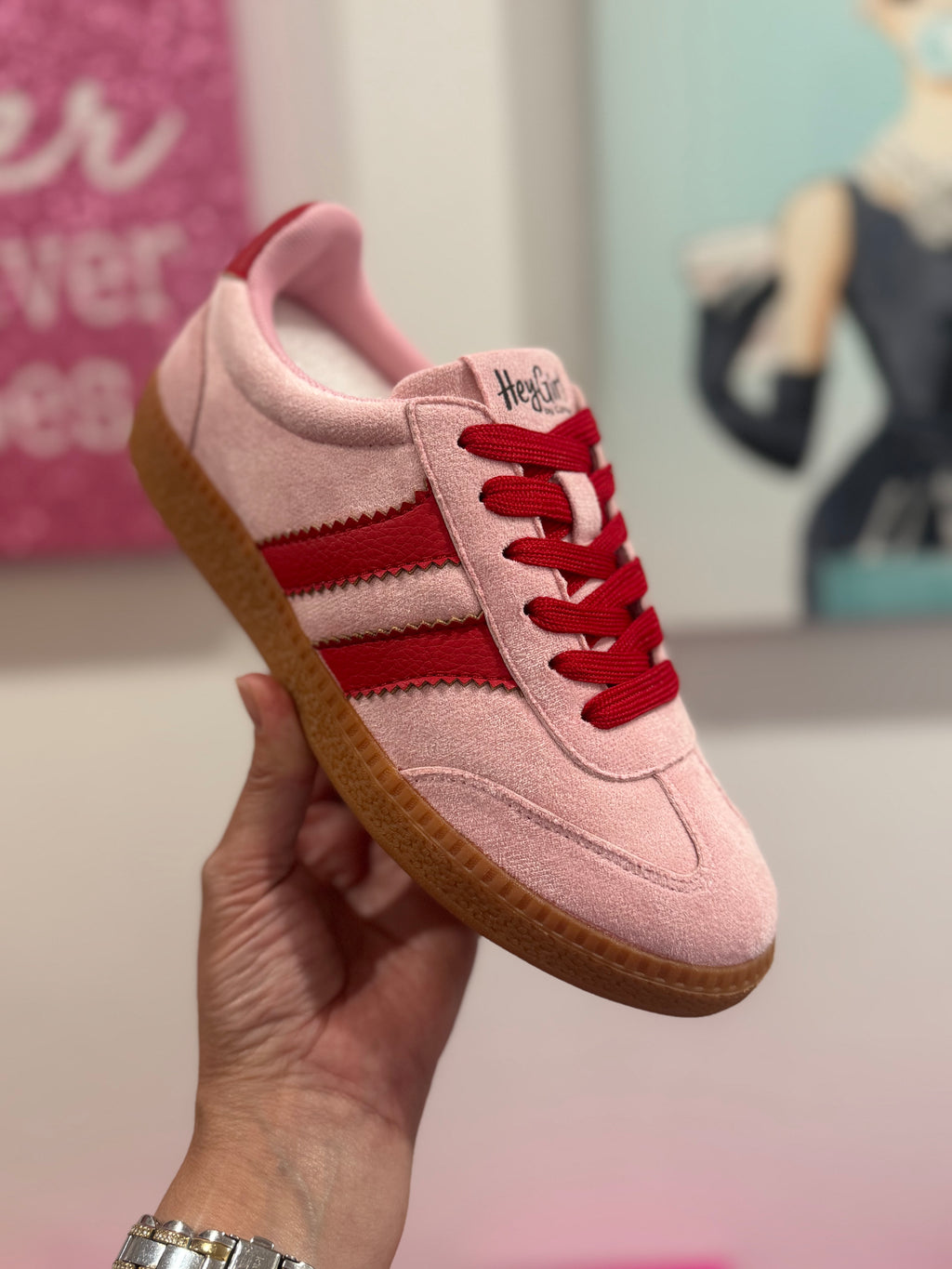 Heads Up Sneaker