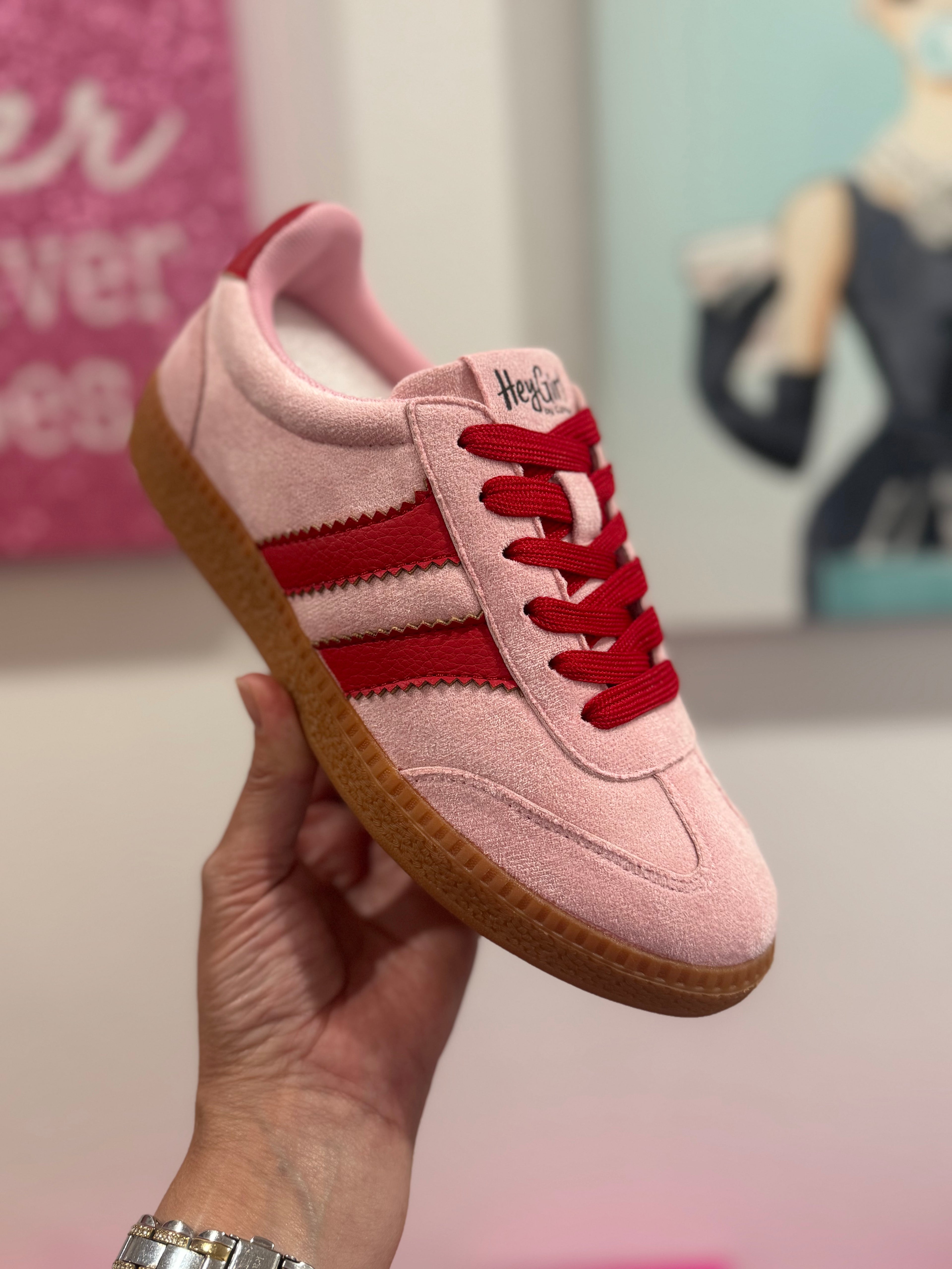 Heads Up Sneaker