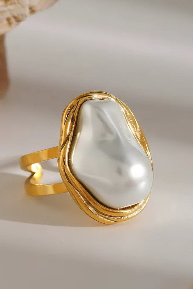PF Pearl Ring