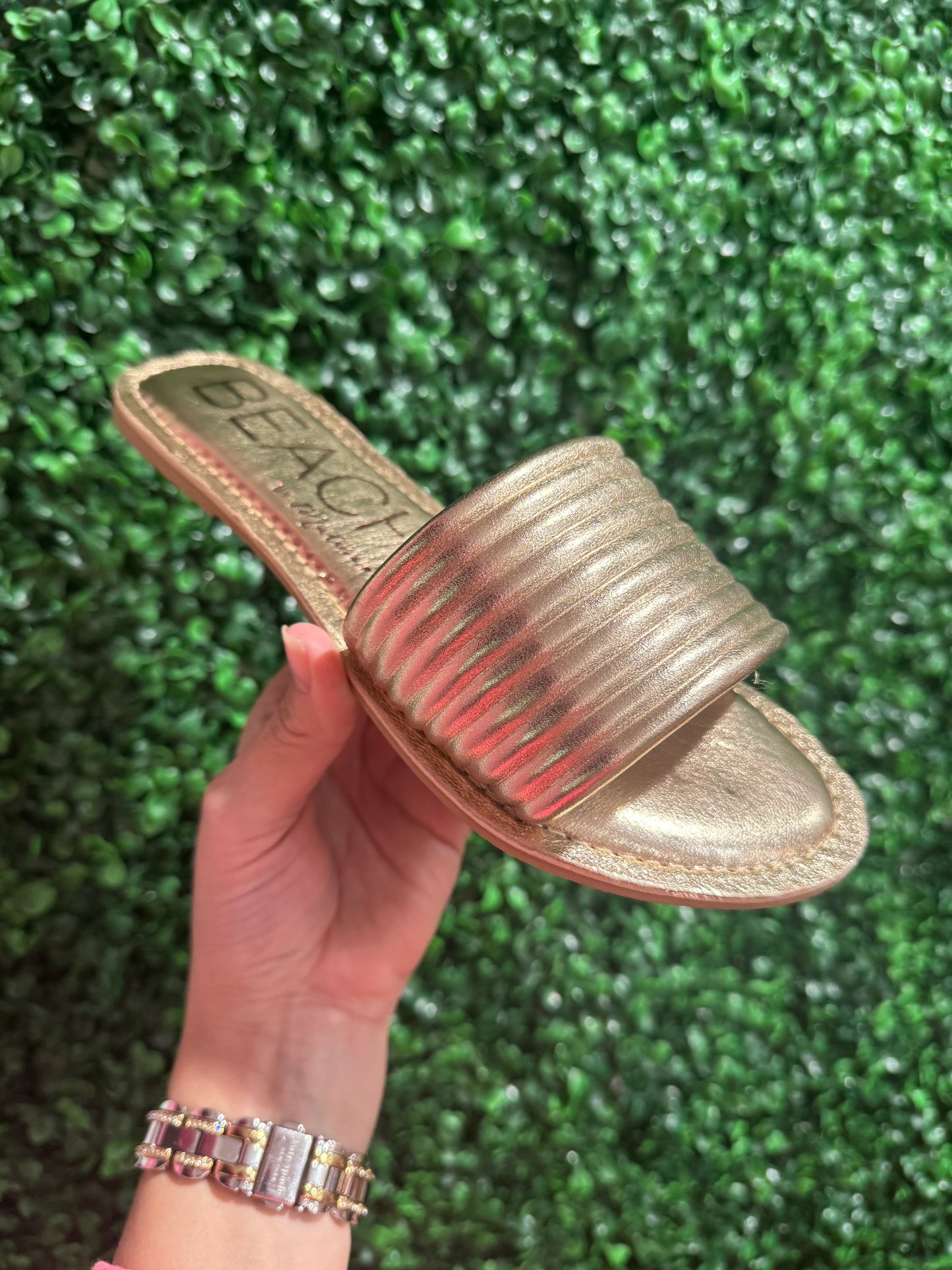 Troller Gold Sandal