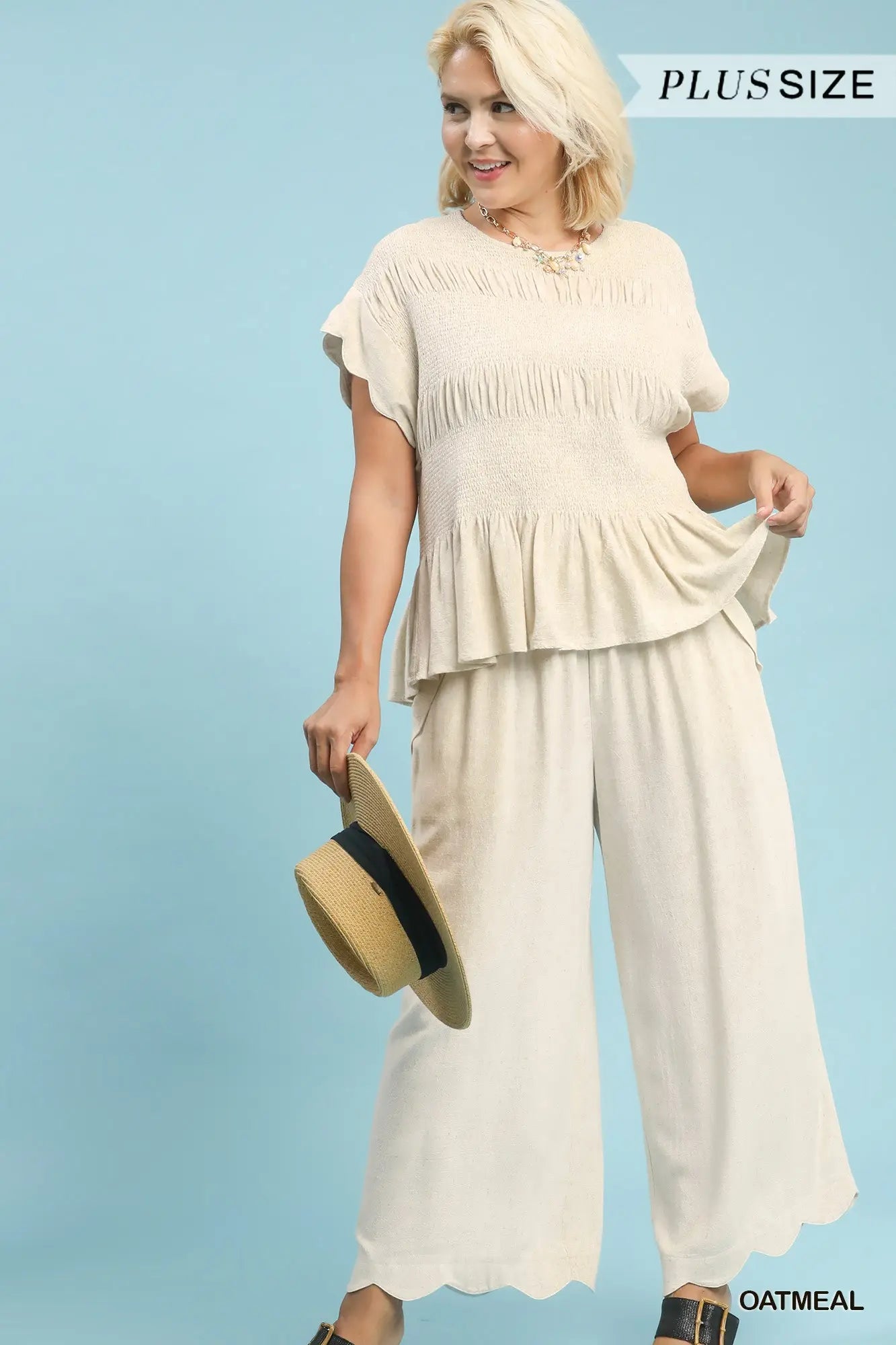 Oatmeal Scallop Pants