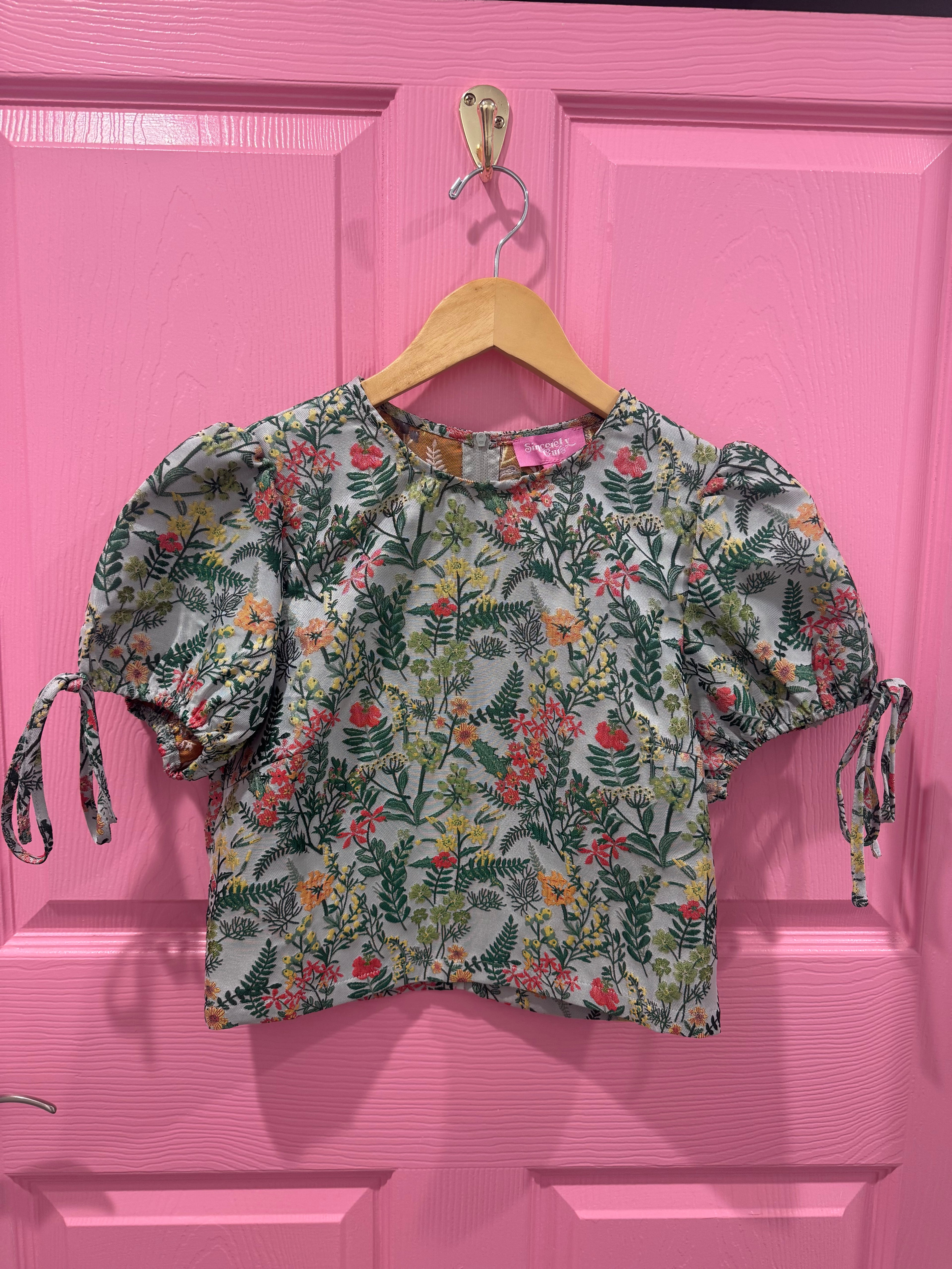 Cassandra Top