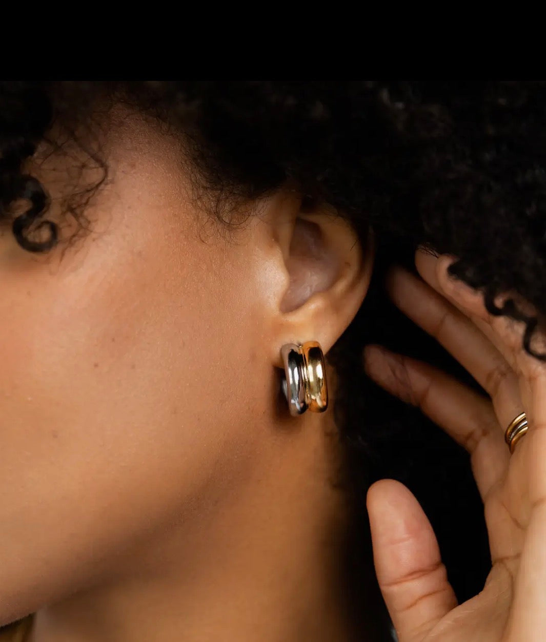 Twin Tone Hoops