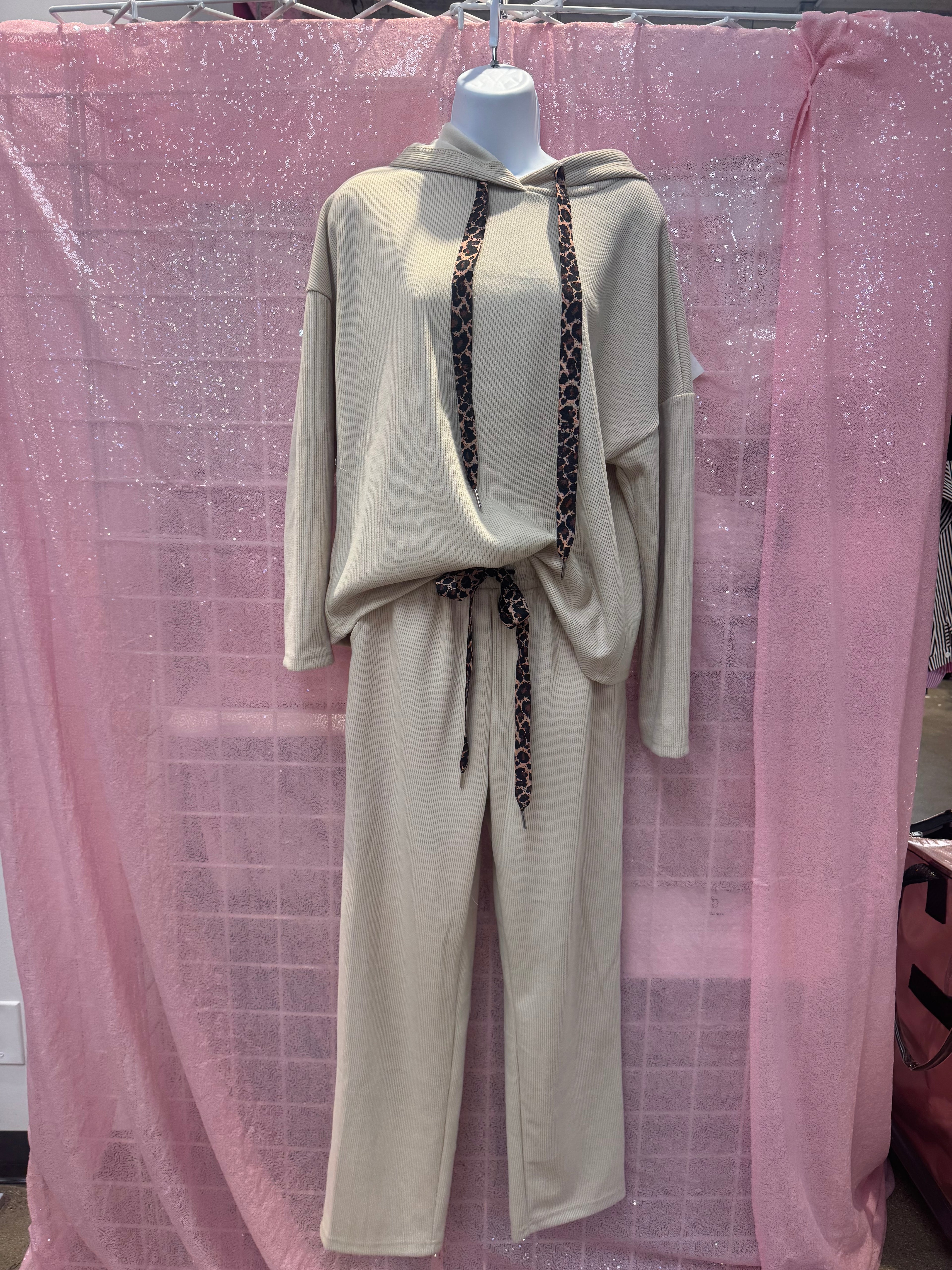 Creme Leopard Hoodie