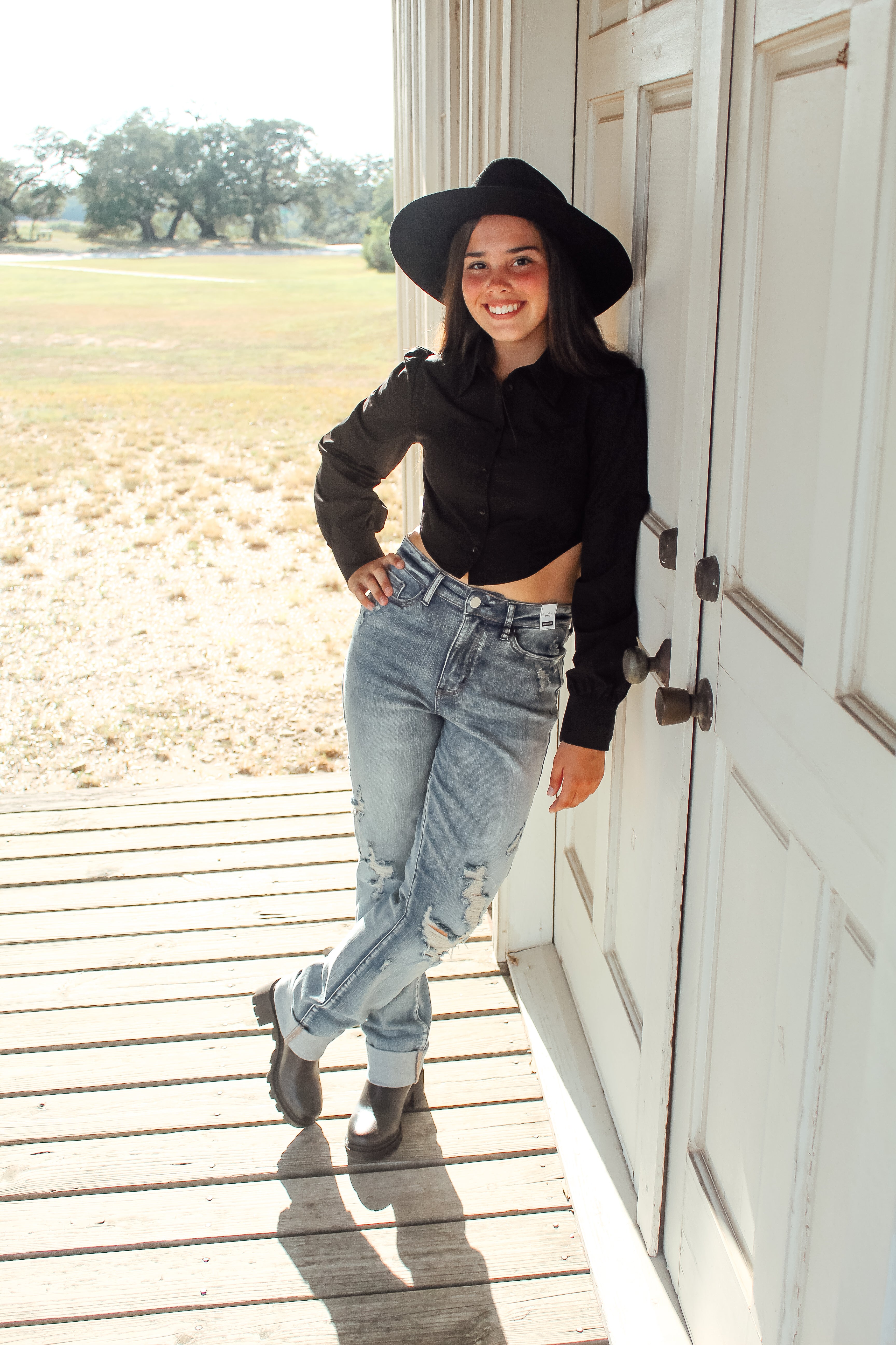 Button Collared Crop Top